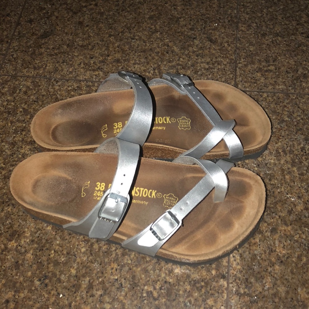 Birkenstock (Mayari) hardly worn. Amazing shape